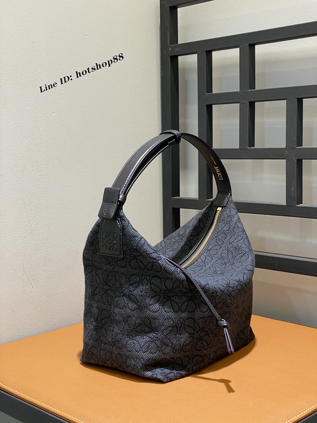 Loewe專櫃2022新款大號便當包飯盒包 羅意威Cubi Anagram腋下包 10231 lyw1333